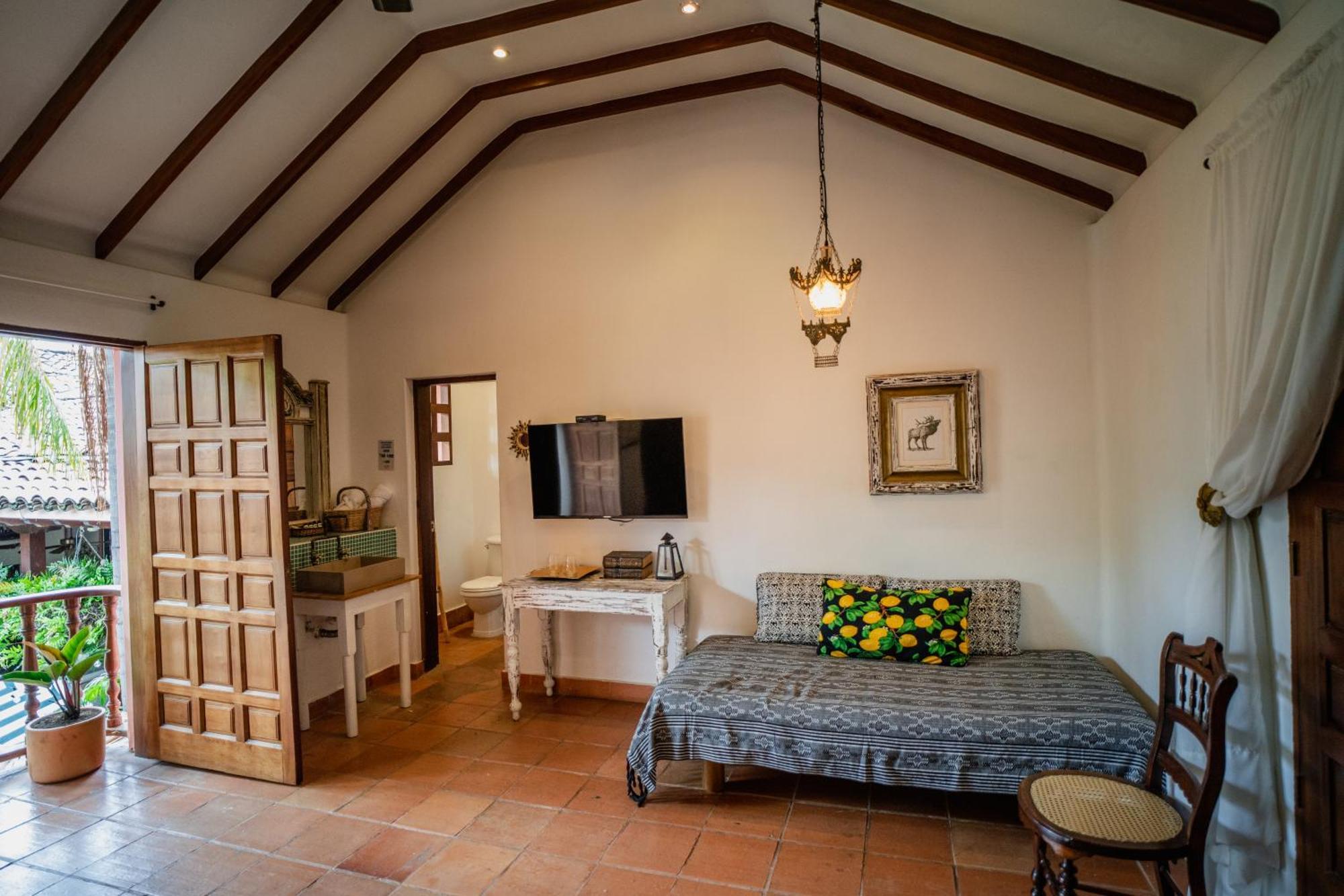 Hotel Boutique Al Alma Santa Fe de Antioquia Zewnętrze zdjęcie